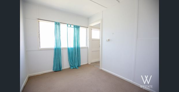 NEAT AND LOW MAINTENANCE LIVING - Photo 1