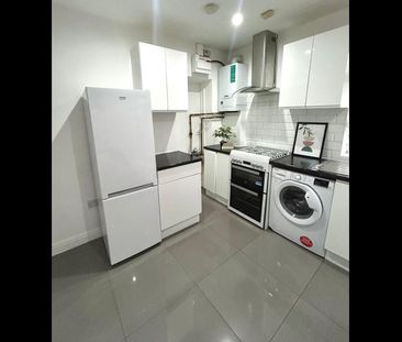 Studio Flat, Sylvia Gardens, HA9 - Photo 1