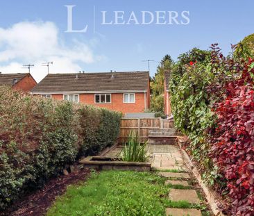 2 bedroom terraced house to rent - Photo 2
