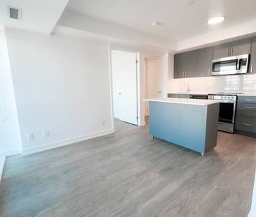 38 MONTE KWINTER CRT. #322 - 1BED+DEN/1BATH, LOCKER, STEPS TO TTC! - Photo 4