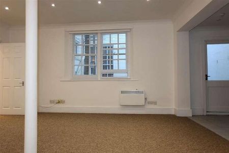 Adelaide Crescent, Hove, BN3 - Photo 3