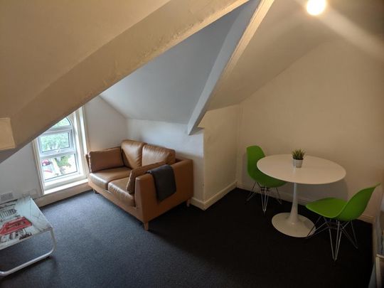 1 bedroom flat to rent - Photo 1