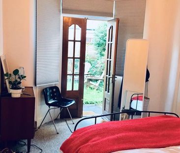 1 Bed Flat, Greyhound Road, N17 - Photo 6