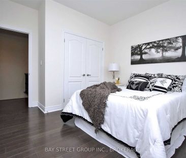 For Lease - 699 Mee Place, Newmarket, Ontario - Photo 3