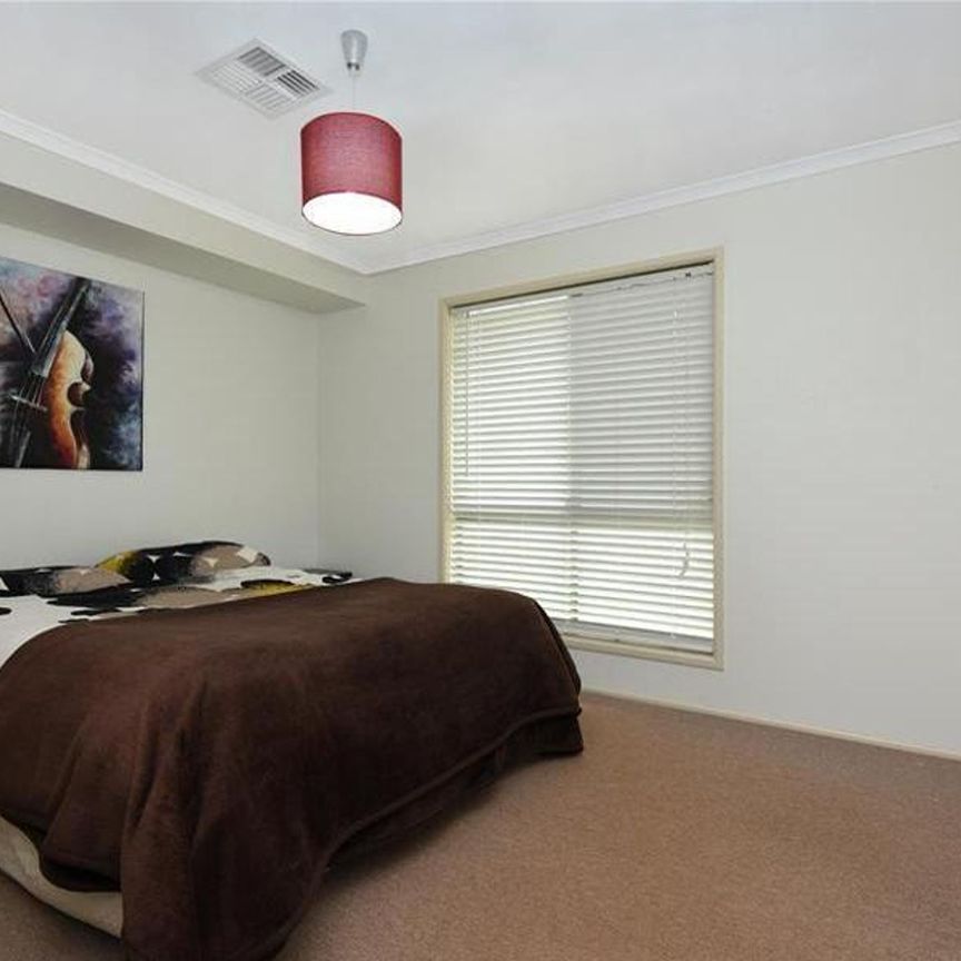 4 Bedroom Home within Walking Distance to a Park and Major Shopping Centre Then Look No Further! - Photo 1