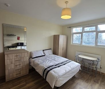 Studio Flat, St Pauls Road, N17 - Photo 1