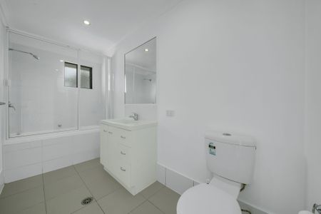 House in Glen Eden :: 3 BEDROOM FAMILY HOME - GREAT BACKYARD - Photo 5