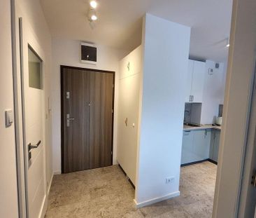 Komfortowe 2 pokoje z balkonem i garażem. - Photo 3