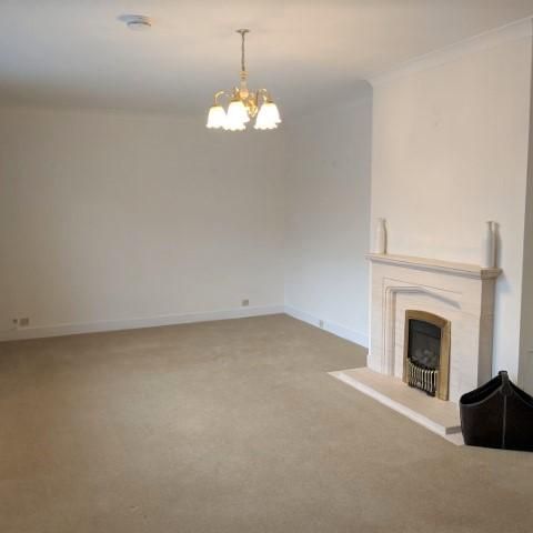 3 bedroom bungalow to rent - Photo 1