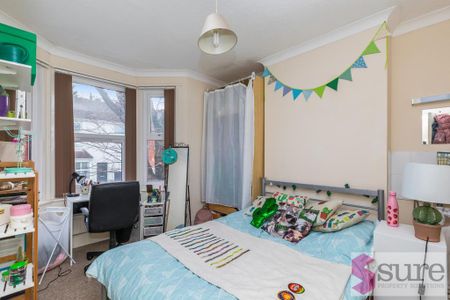 5 bedroom terraced house to rent - Photo 3