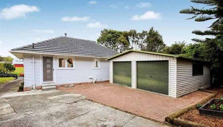 Kids walk to Henderson High - Photo 4