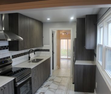 For Lease - 539 Albert Street, Peterborough, Ontario - Photo 1