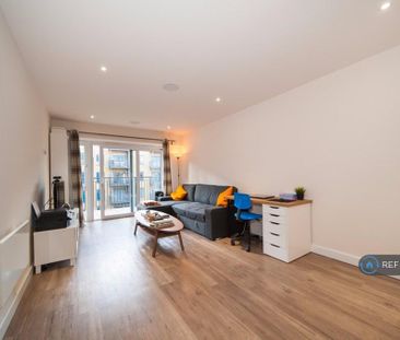 1 bedroom flat to rent - Photo 2