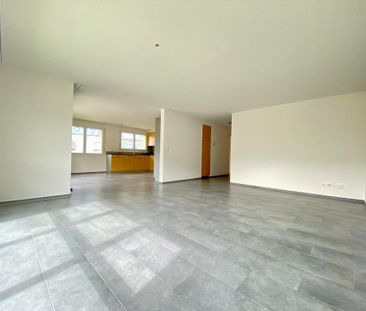 Attraktive, lichtdurchflutete 4.5-Zimmerwohnung mit grosser Küche - Foto 2