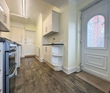 Trafford Road, Hull - Photo 6