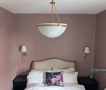 3 bedroom terraced house to rent - Photo 3