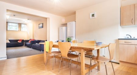 26 Manor Terrace, Headingley, Leeds, LS6 1BU - Photo 2