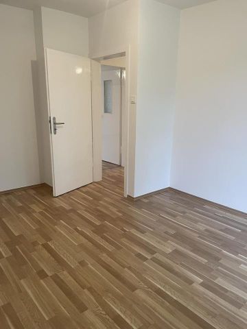 ***GERÄUMIGE 3-ZIMMER WOHNUNG MIT BALKON*** - Photo 4