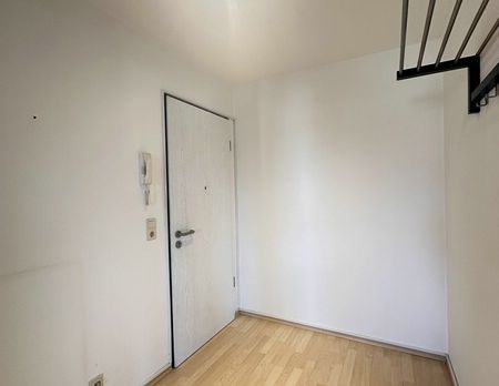 2-Zimmer-Mietwohnung mit Einbauküche, Tiefgarage & Aufzug in Lauf – Einziehen & Losleben - Photo 1