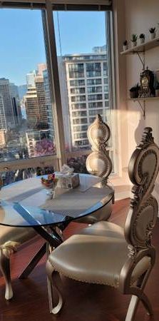 Monthly Fully furnished one bedroom apartment in downtown Vancouver - Photo 1