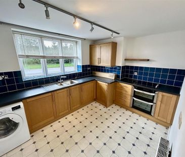 2 bedroom terraced house to rent - Photo 6