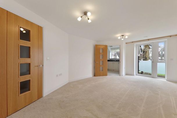 1 bedroom retirement property to rent - Photo 1