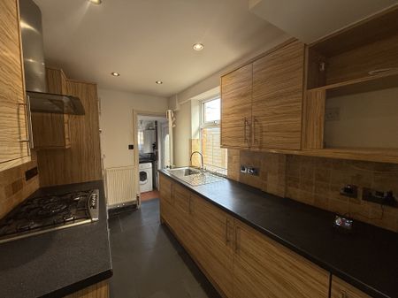 Priory Bridge Road, Taunton - Photo 2