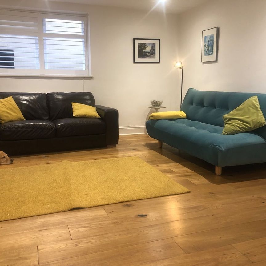 2 Bed Flat, Lower Market Street, BN3 - Photo 1