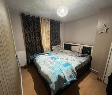 4 bedroom house to rent - Photo 4