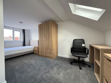 Pentyrch Street, Cathays - Photo 4