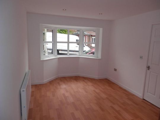 1 bedroom detached house to rent - Photo 1