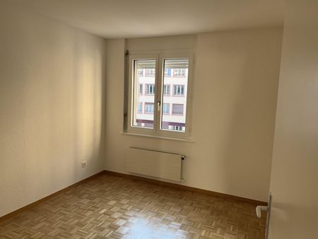 Appartement de 4 pièces au 3ème étage - Photo 3