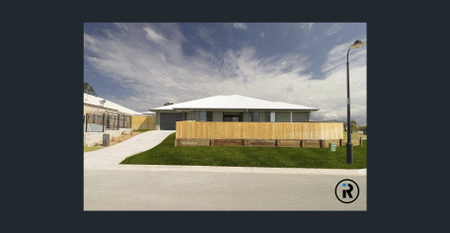 EASY LIVING LIFESTYLE! - Photo 4