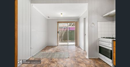 FOUR BEDROOM HOUSE - Photo 2