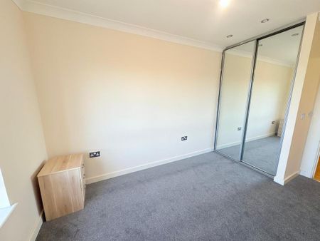 2 bedroom apartment to rent - Photo 5