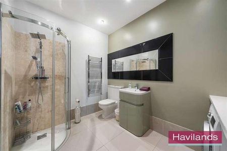 Station Road, Winchmore Hill, N21 - Photo 4