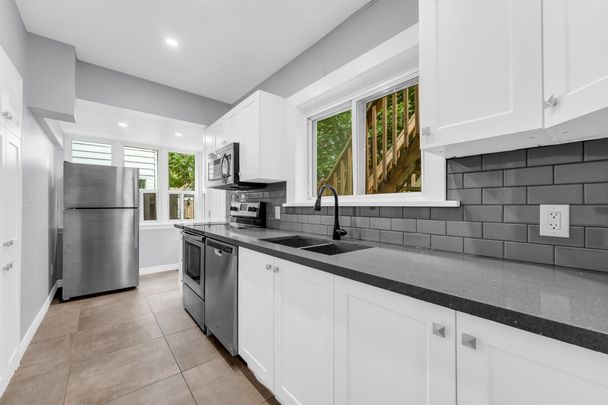 For Lease - 31 Proctor Boulevard Unit# 1, Hamilton, Ontario - Photo 1