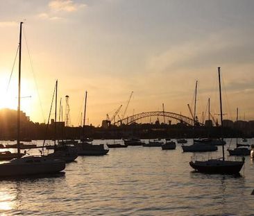 RESORT STYLE HARBOURSIDE LIVING! - Photo 5