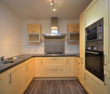 2 bedroom apartment to rent - Photo 5