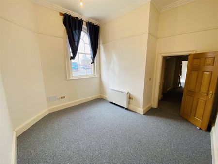 The Malthouse, Horninglow Street, Burton Upon Trent DE14 1DJ - Photo 2