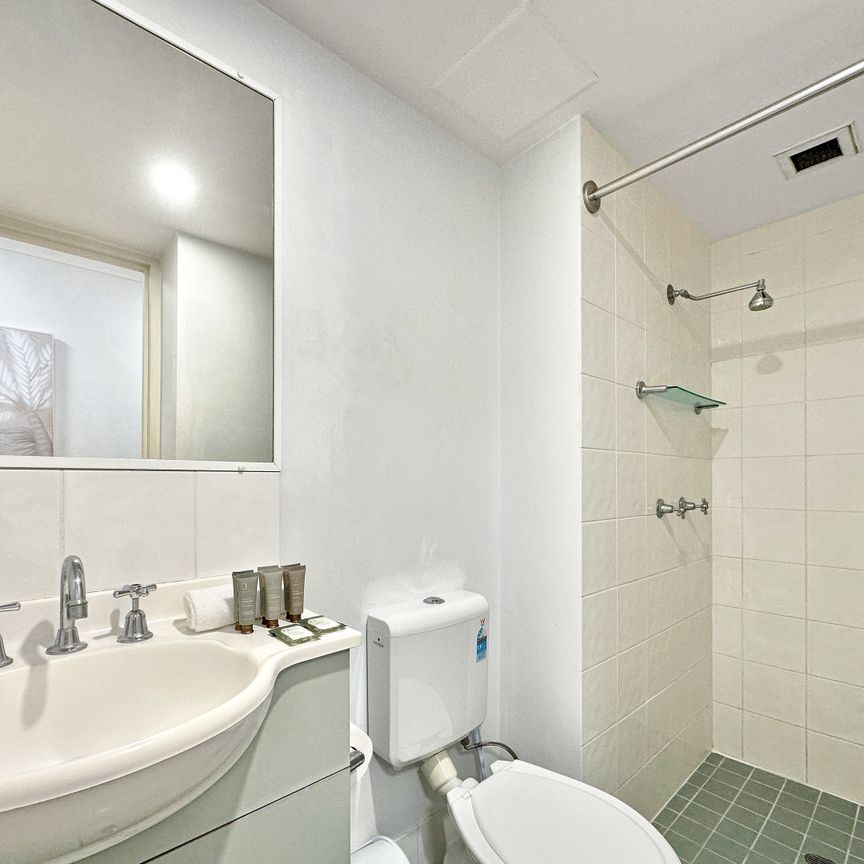 814/108 Margaret St, Brisbane City QLD 4000 - Apartment For Rent | Domain - Photo 1