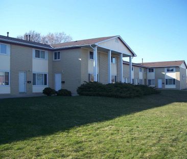 Two Bedroom Townhouse - Photo 1