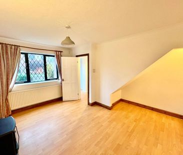 2 bedroom House To Let - Photo 2