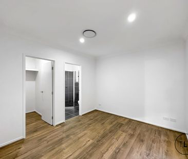 Spacious Family Home - Photo 3