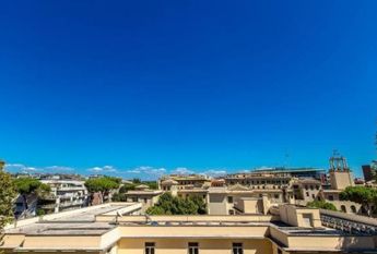 Prati: Spacious, tastefully furnished 1 bedroom, living, study, kitchen and bath. Located in beautiful building on high floor. Bright, silent, near services, metro and center. #1709