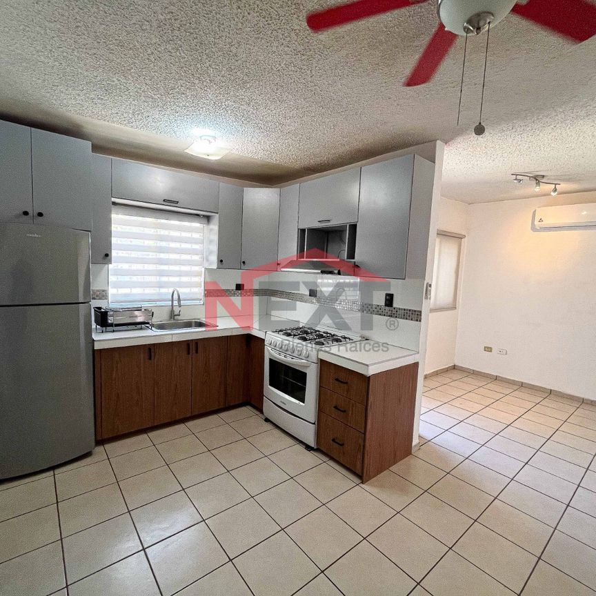 CASA EN RENTA EN PUERTA REAL RESIDENCIAL - Foto 1