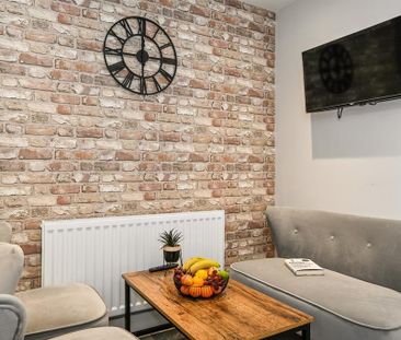 1 bedroom house to rent - Photo 2