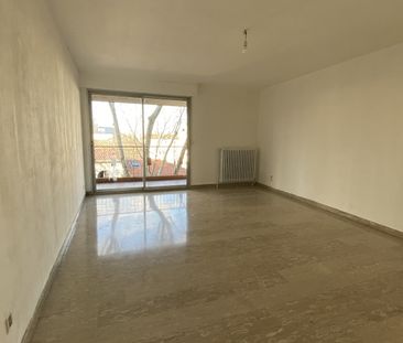 Location Appartement 3 pièces 79m² MONTPELLIER 34000 - Photo 3