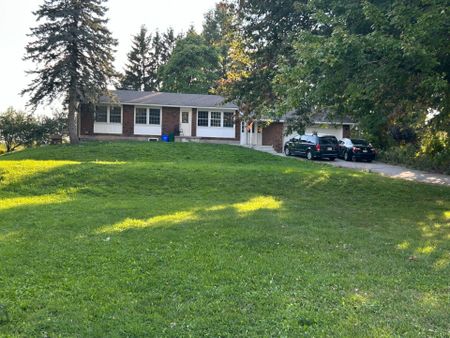 For Lease - 10758 Winston Churchill Boulevard, Halton Hills, Ontario - Photo 2