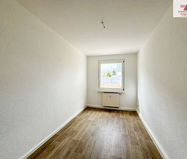 Altersgerechte 3-Raum-Wohnung mit Balkon in Thum! - Photo 3
